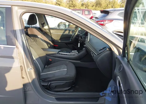 2021 Hyundai Sonata Se z USA, uszkodzony, nr VIN 5NPEG4JA9MH111350